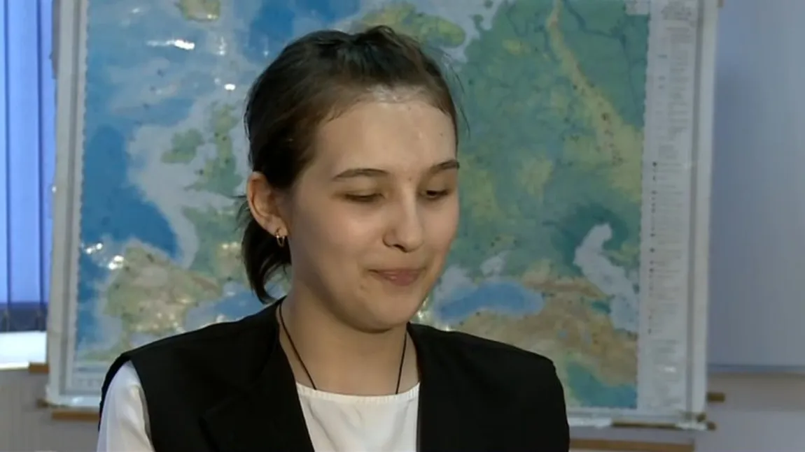 Povestea Cristinei, o tânără nevăzătoare care a luat BAC-ul: ”Cu toate problemele nu m-am dat bătută”