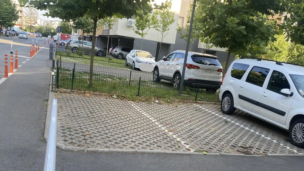 Fenomenal! Prețul uriaș cerut de o femeie din București pentru un loc de parcare în Sectorul 4: „Vine și cu mașină pe el?”