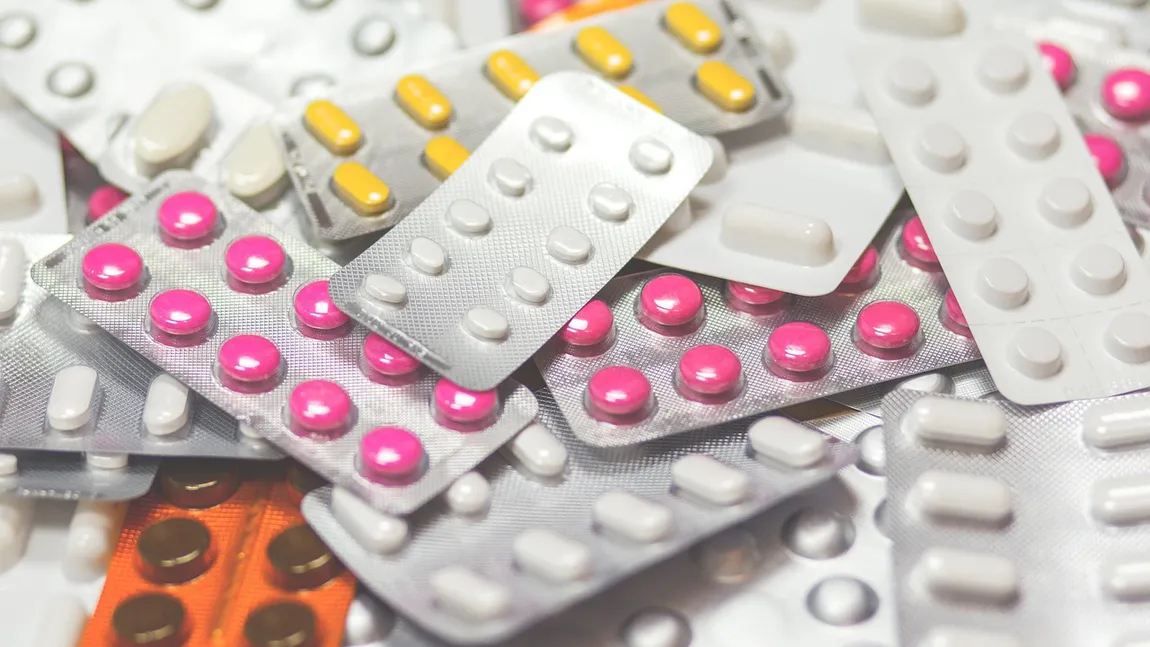 Noua listă a medicamentelor care te pot lăsa fără permis. Ce pastile trebuie să eviți dacă te urci la volan