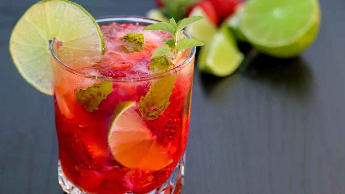 Băutura delicioasă care te răcorește în zilele fierbinți. Cum se face cel mai bun Mojito