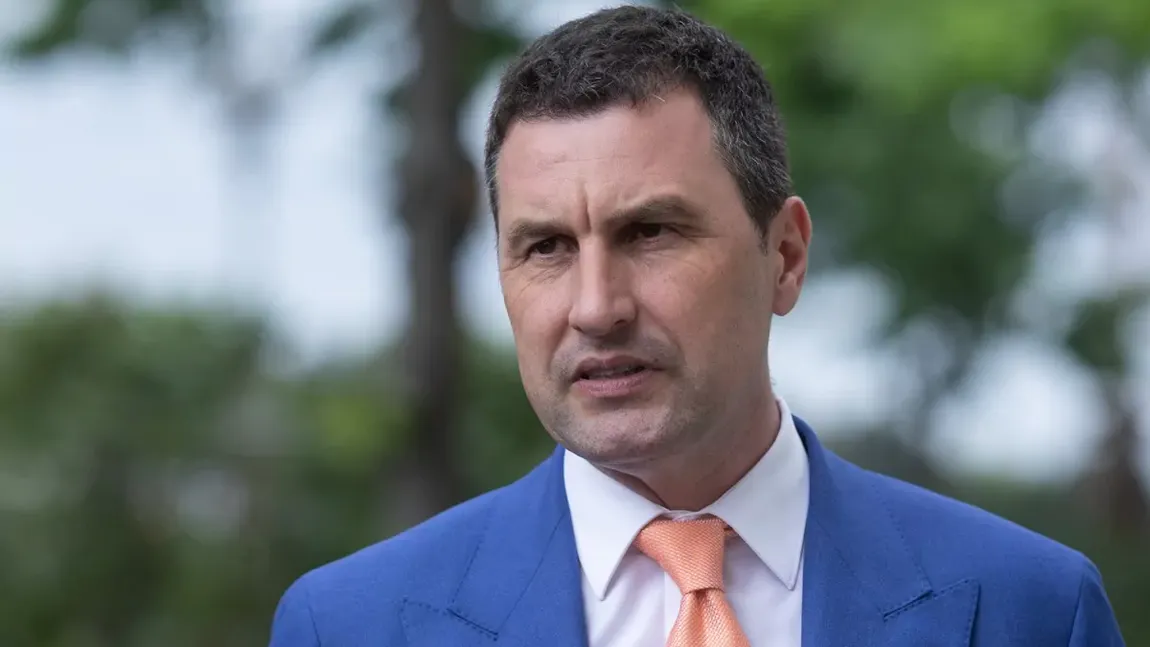 Spre deosebire de Nicuşor Dan, Tanczos Barna este sigur că nu a dat şi nu a luat şpagă: 