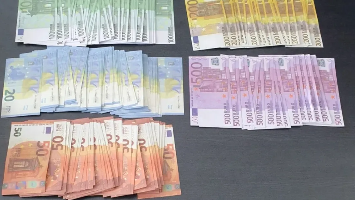 Descoperire şocantă în Vrancea: 23.300 de bancnote false în valoare de 4,1 milioane de euro