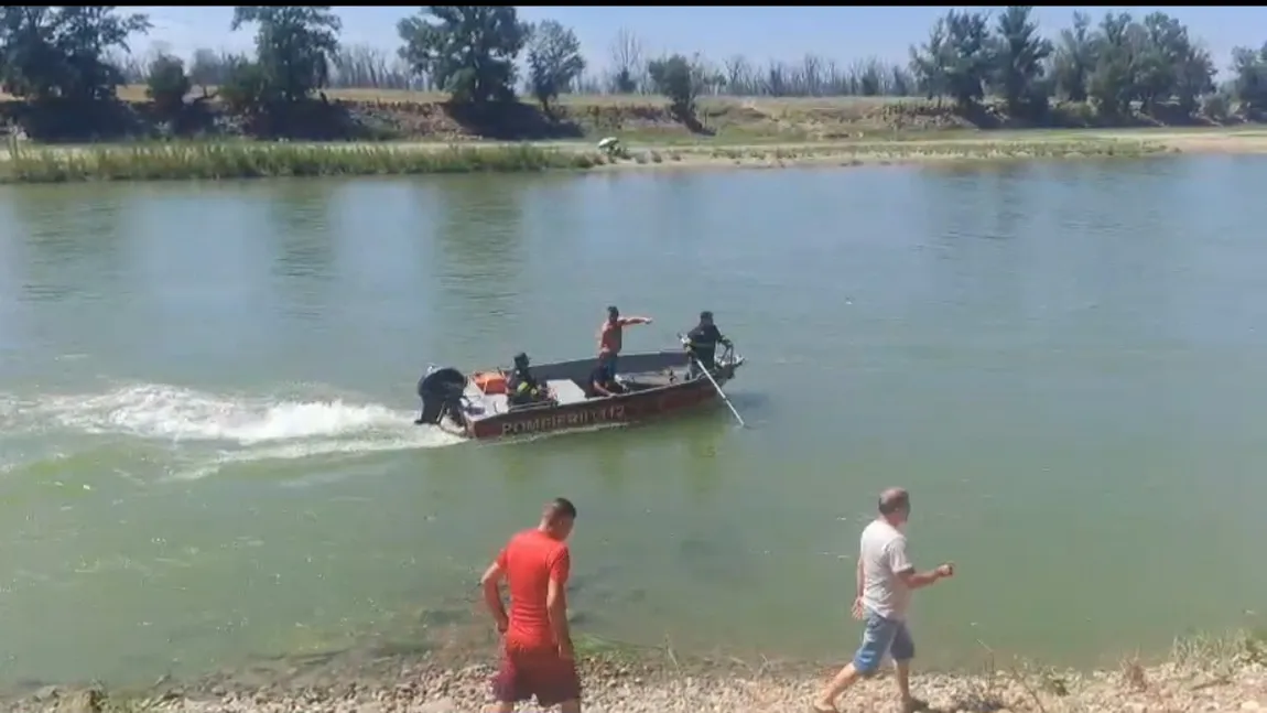 Un adolescent de 16 ani s-a înecat în Siret. Medicii nu au putut să-l salveze