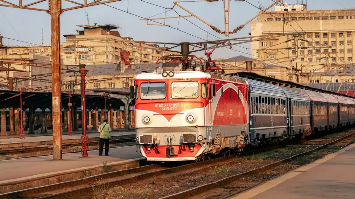 Angajări 2025. CFR SA și CFR Călători fac recrutări. Sunt disponibile posturi diverse, în mai multe regiuni ale țării