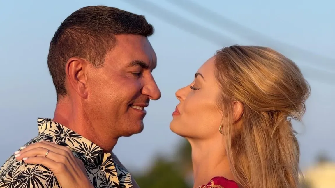Ce loc au ales Cristi Borcea şi Valentina Pelinel pentru o vacanţă de vis. Imagini incredibile cu fostul boss de la Dinamo: 