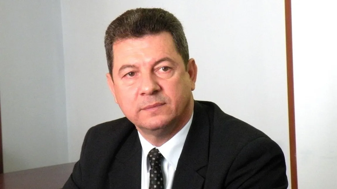 Fostul director al Transporturilor Feroviare Giurgiu, găsit împușcat în cimitir, s-a sinucis după ce i-a lăsat soției bilete de adio sfâșietoare