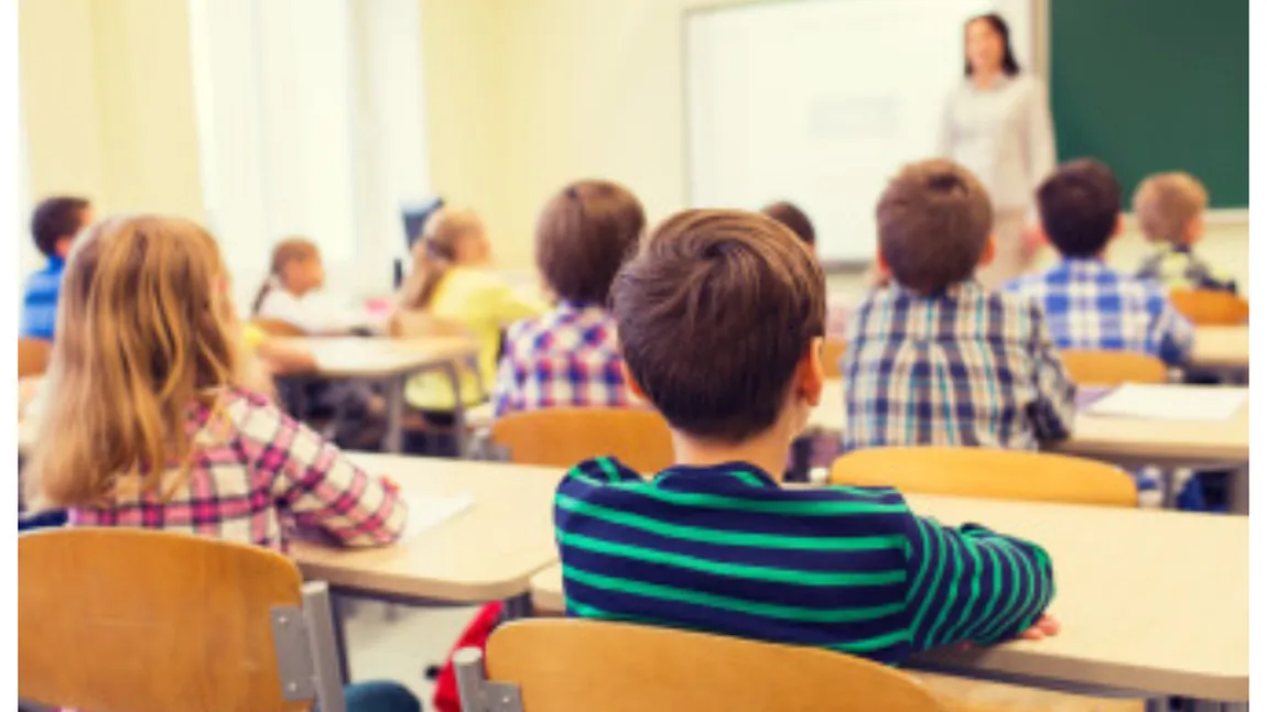 Ce salarii sunt în școlile private. Cât câștigă o învățătoare în 2026