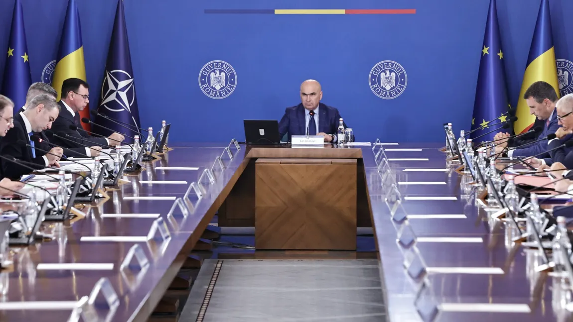 Guvernul aprobă Pachetul 2 de măsuri fiscale, împărţit în şase proiecte. Pachetul de reforme vizează pensiile magistraților, sistemul de sănătate, administrația locală și eficientizarea fiscală