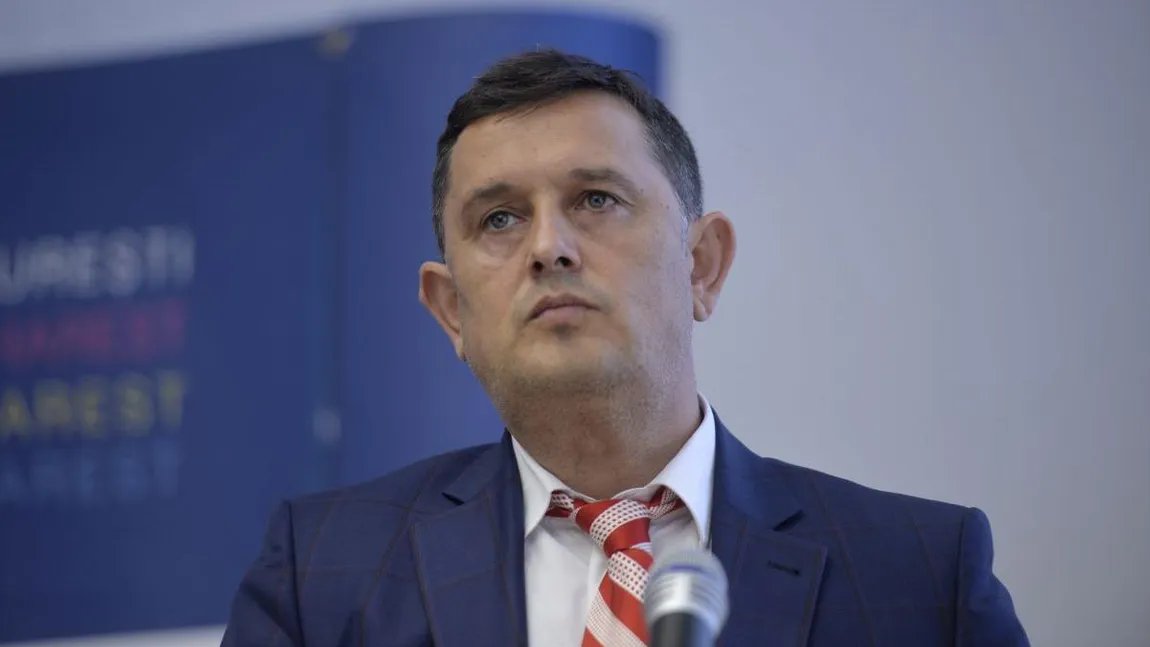 Gheorghe Piperea, europarlamentar AUR, îi avertizează pe români: ”Inflație mare + recesiune + șomaj mare. Executări silite, evacuări din locuințe în aprilie”