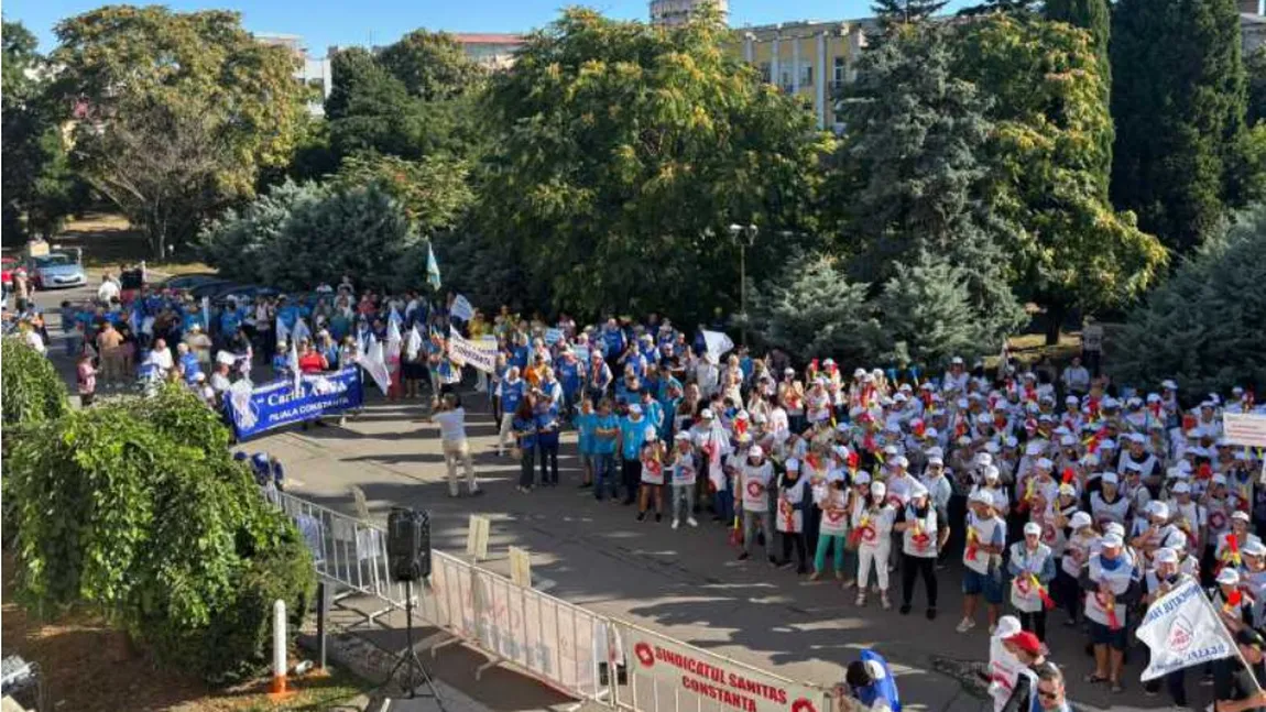 Proteste în toată țara după măsurilor anunțate de Guvernul Bolojan. Profesorii boicotează începutul de an școlar, judecătorii și procurorii au oprit activitatea instanțelor, studenții își cer înapoi bursele