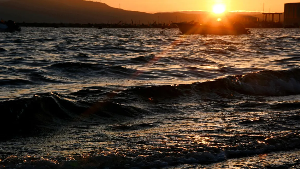 Horoscop 6 august 2025. O zodie s-a trezit cu faţa la cearşaf, alta cu un răsărit superb la mare