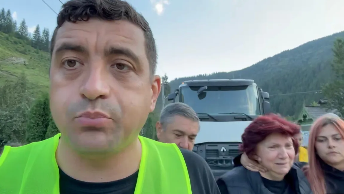 George Simion încă nu şi-a găsit propriul drum. Cum a ajuns liderul AUR la Broşteni: 