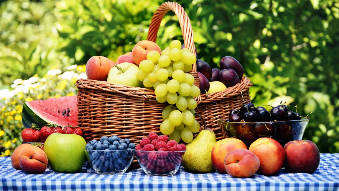 Tu știi cât zahăr conţin fructele? Iată ce trebuie să ştii înainte de a tăia un pepene sau o portocală!
