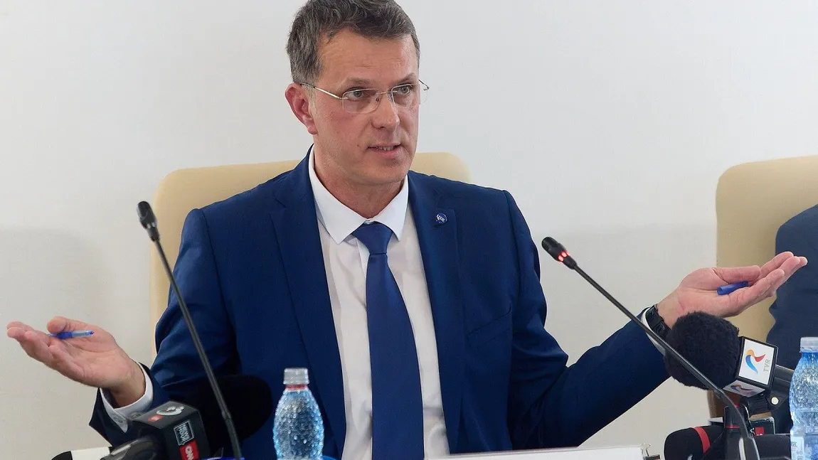 EXCLUSIV CUTIA NEAGRĂ Ministrul Apărării Naționale, Ionuț Moșteanu, vrea să decapiteze conducerea serviciului de informații al armatei, care s-ar face vinovată de scandalul mercenarilor din Congo