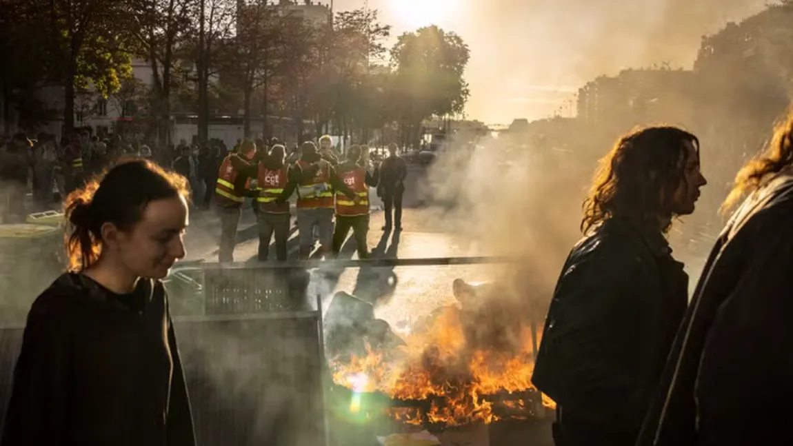 Proteste masive în Franţa după căderea Guvernului, mobilizare pe reţelele de socializare: 
