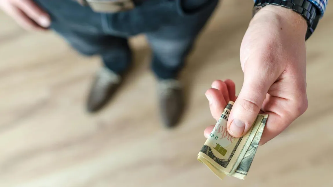 Mituri comune despre creditele online şi adevărul din spatele lor