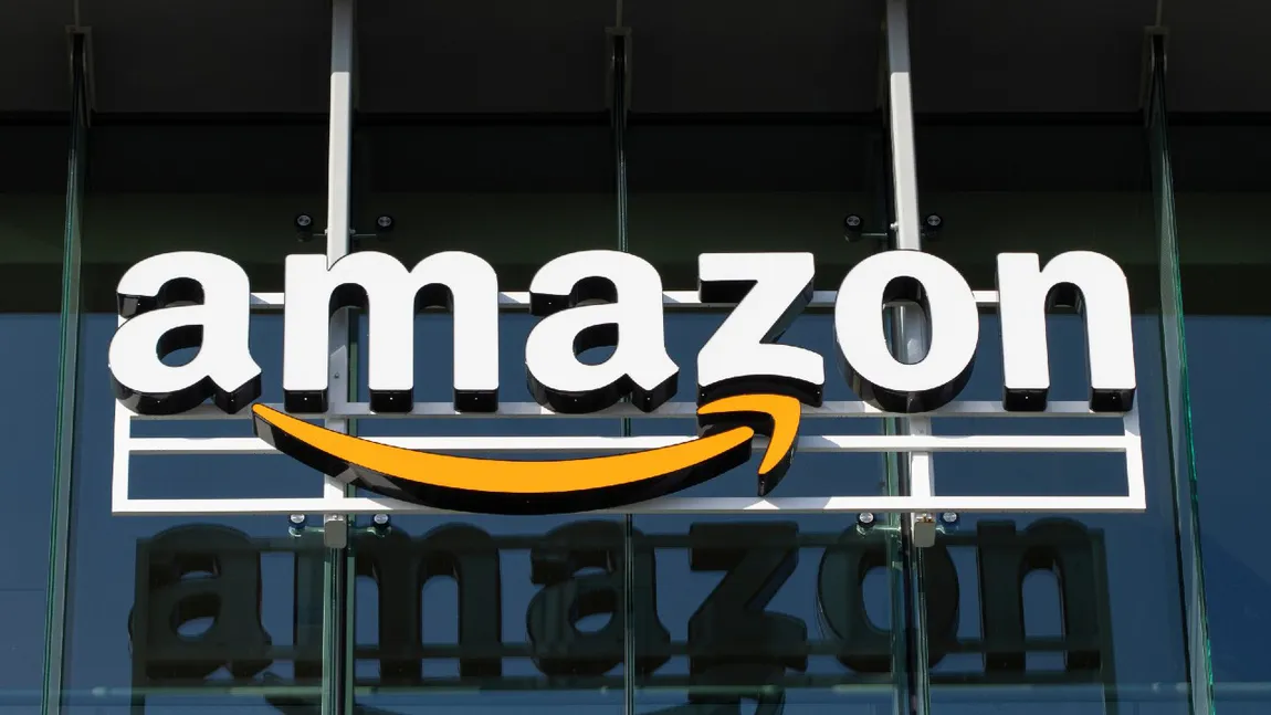 Câți angajați români vor fi concediați de Amazon. Mesajul trimis de compania care renunță la aproape 14.000 de oameni pentru a investi în inteligența artificială
