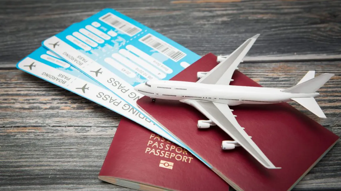Trucuri pentru a găsi cele mai ieftine bilete de avion. Ce spun experţii: când este ideal să le cumperi