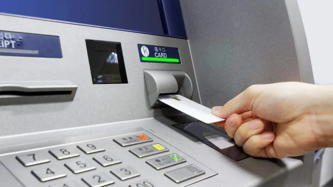 Românii care au sub 3.000 de lei pe card scapă de popriri! Cei cu venituri mici nu vor mai trebui să se teamă de ANAF