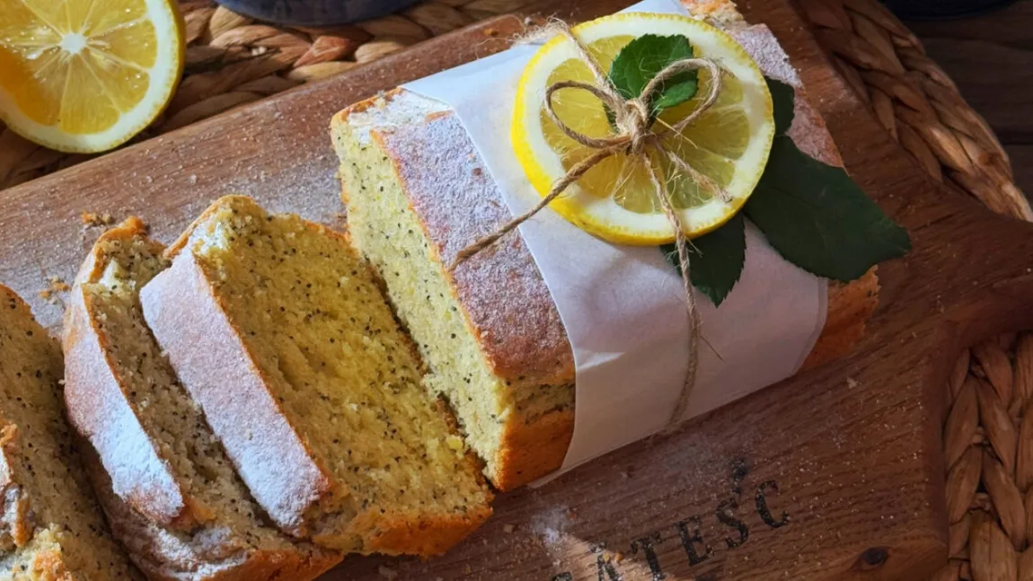 Chec cu lămâie și mac, după rețeta Cosânzenelor. Desertul super-savuros, perfect pentru orice moment al zilei