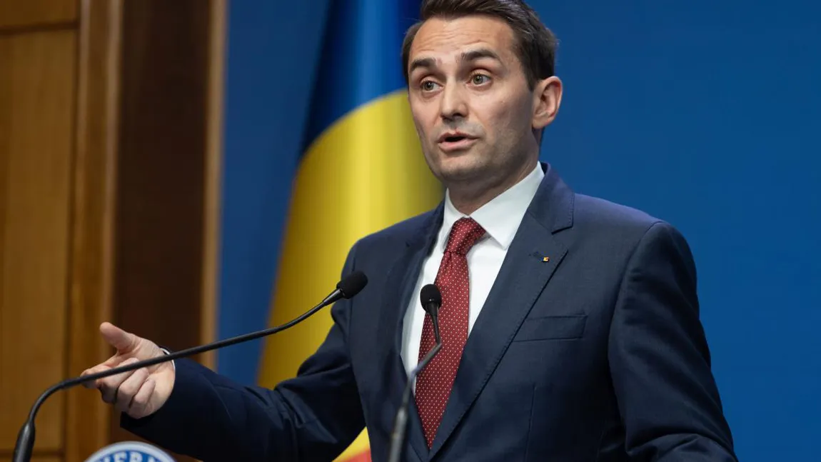 Mihai Jurca, secretarul general al Guvernului, reclamă ”agresiuni” ale presei după ce a cumpărat în leasing 17 mașini, în plină austeritate: ”Vă rog nu agresați oamenii. Nu dau declarație de presă”