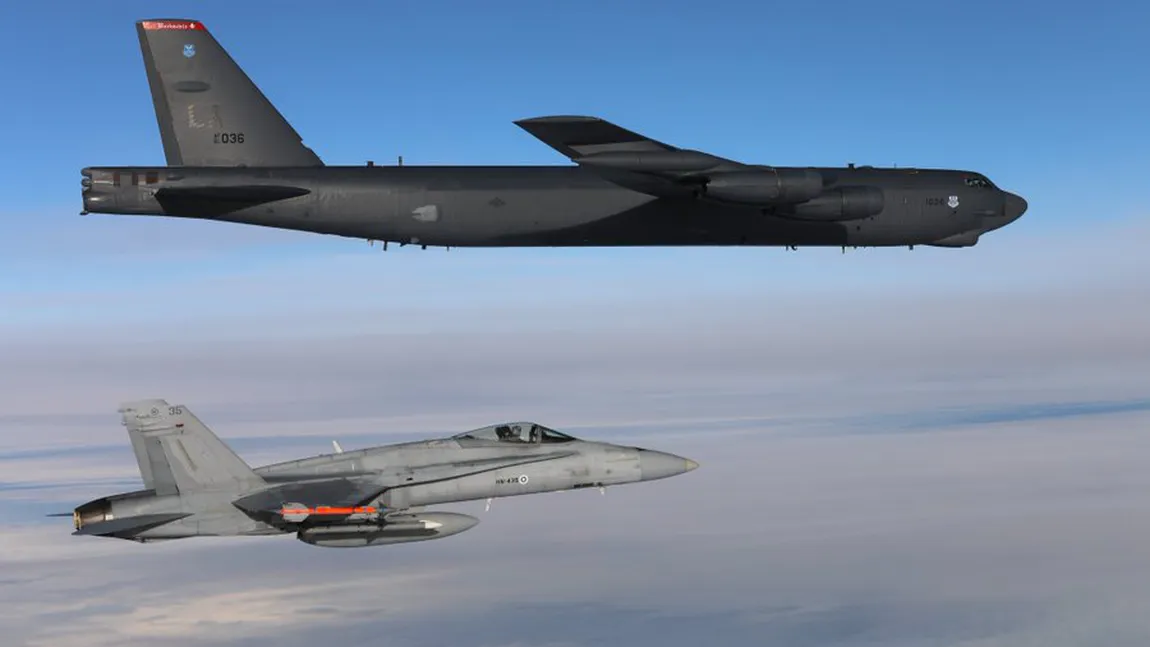 SUA au trimis un bombardier nuclear la granița cu Rusia: 