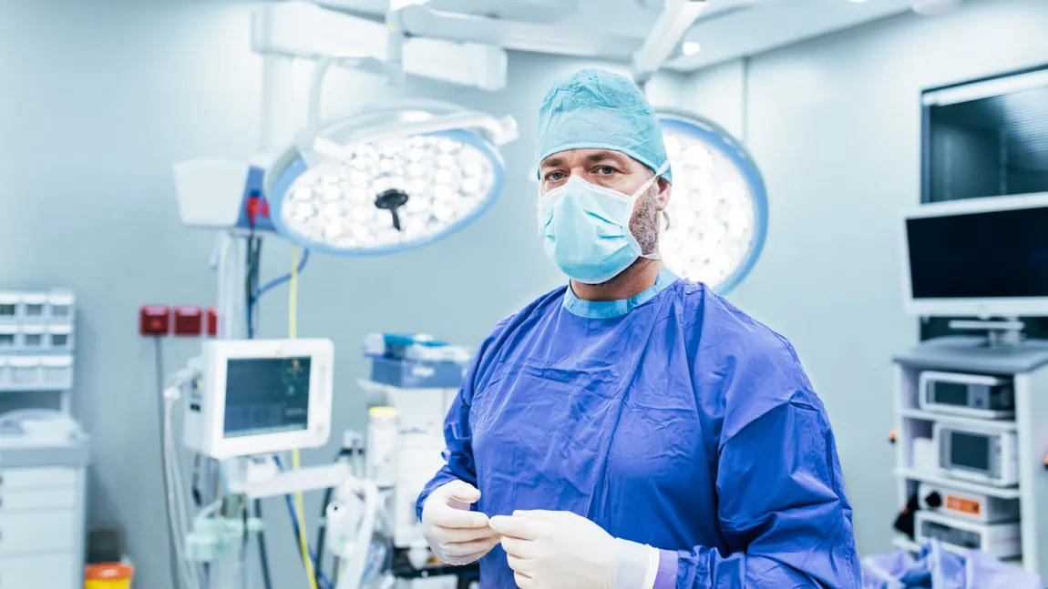 Cât costă să crești în înălțime: O operație ajunge la mii de euro, iar complicațiile sunt severe