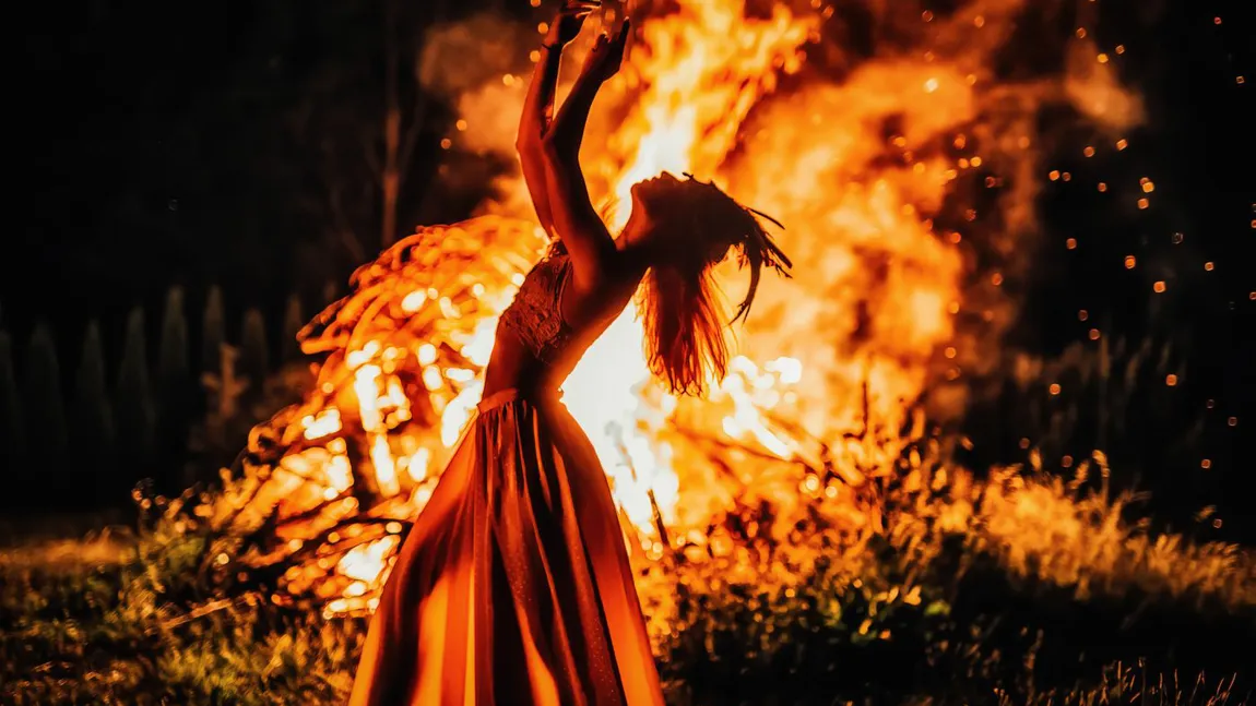 Senzuala VENUS în pasionalul SCORPION ridică miza în iubire până în 30 NOIEMBRIE 2025! Este TOTUL sau NIMIC pentru aceste 5 ZODII