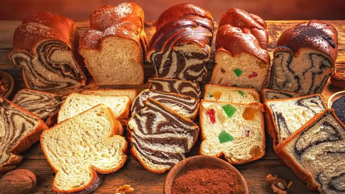 Cât costă cozonacii de Crăciun în marile cofetării. Vedeta sărbătorilor îi va face pe români să scoată bani grei din buzunare și în 2025