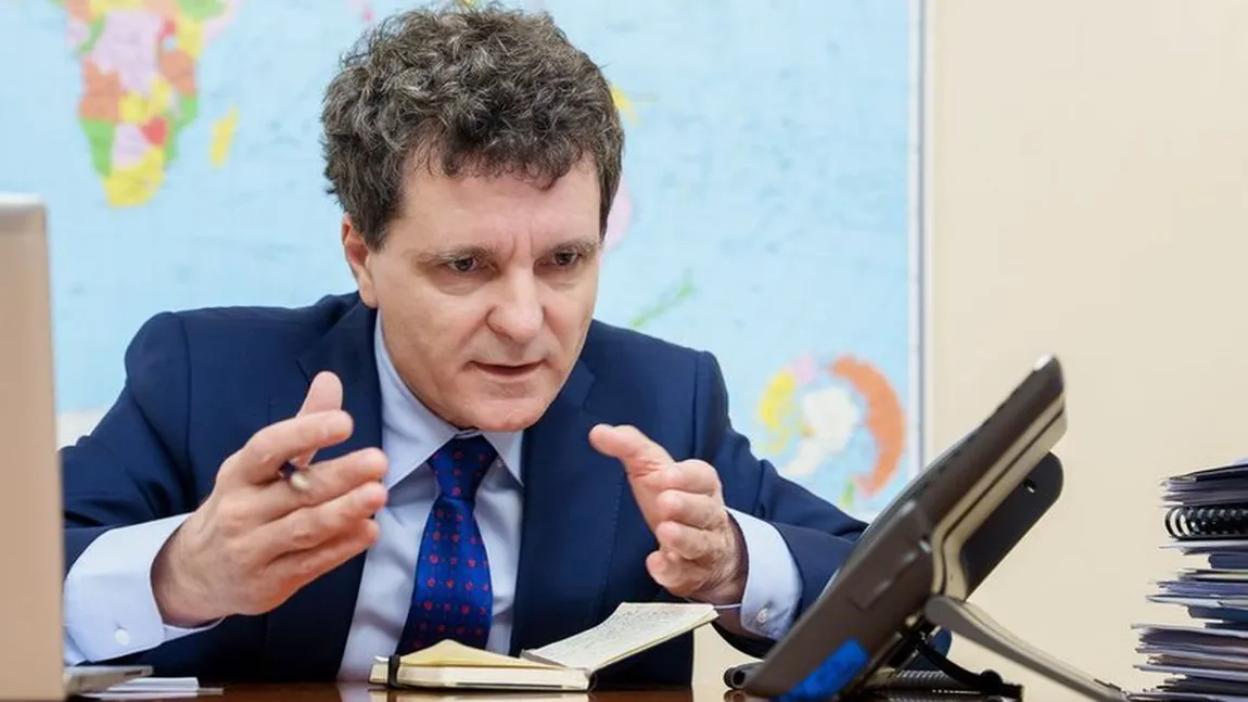 Zelenski l-a invitat pe Nicușor Dan în Ucraina: Am abordat cooperarea în domeniul apărării, sistemele pe care suntem gata să le exportăm în România, precum și proiectele pe care le putem implementa în comun