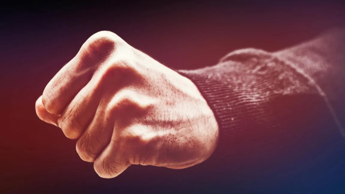 Muncitor român aflat în Belgia, călcat în picioare de doi conaționali! De la ce a început scandalul