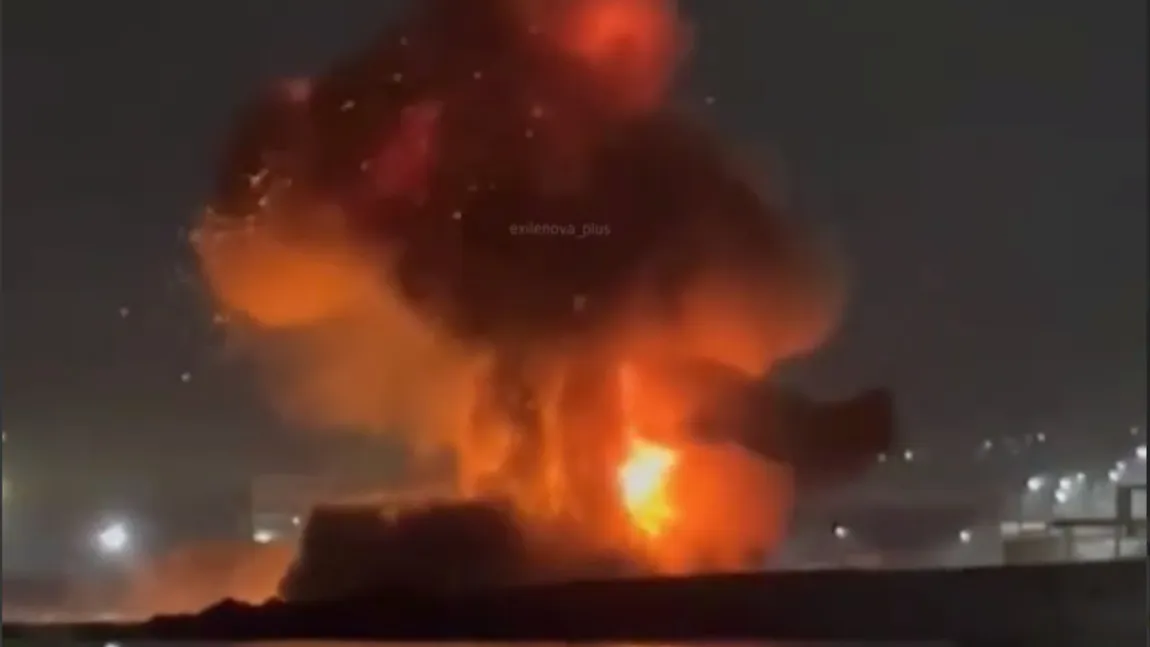 VIDEO MApN a activat apărarea antiaeriană după noi bombardamente ruseşti lângă graniţa României, în zona portului Izmail. Fragmente de dronă găsite la Grindu. Ucraina loveşte o rafinărie rusească