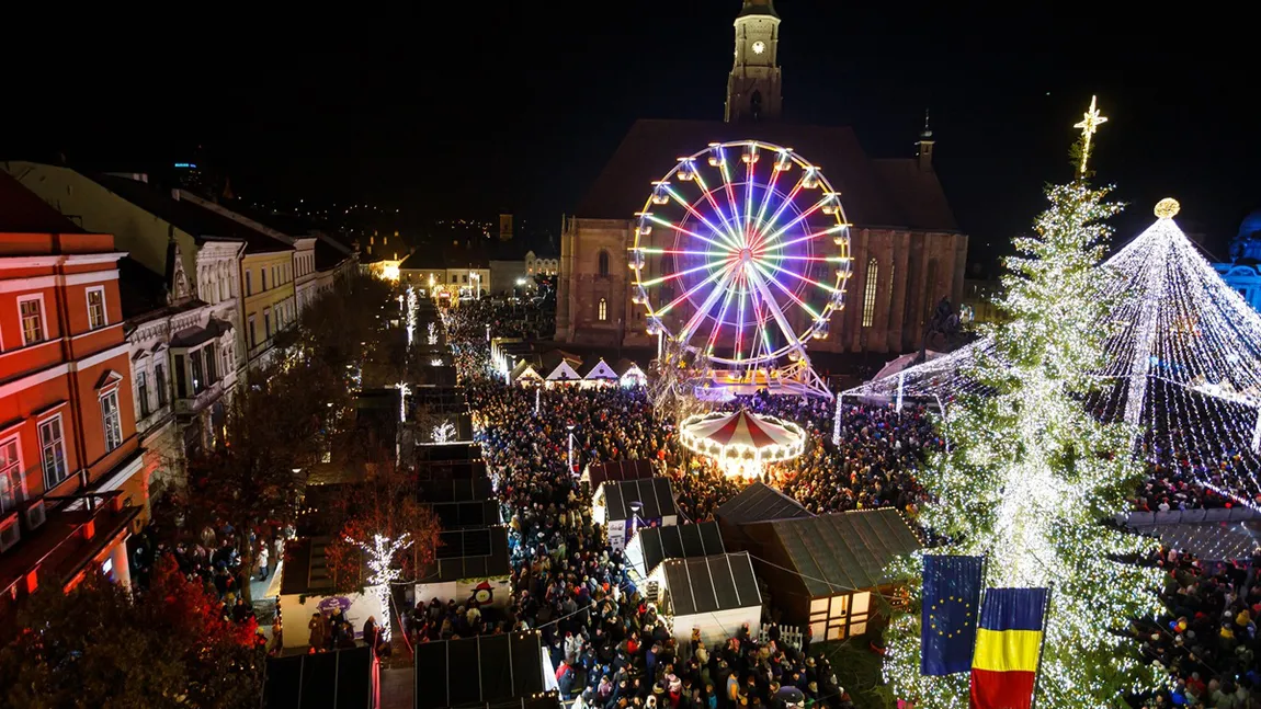 Prețuri la Târgul de Crăciun din Cluj Napoca. Cât costă vinul fiert, ciocolata caldă și gogoșile VIDEO