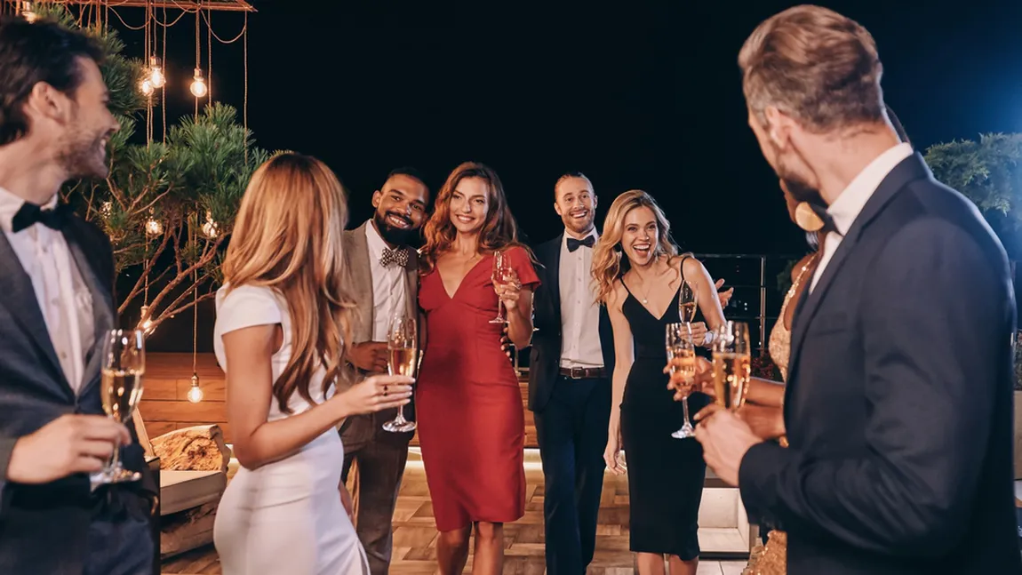 Rochii casual vs. rochii formale: cum alegi ținuta potrivită pentru fiecare eveniment
