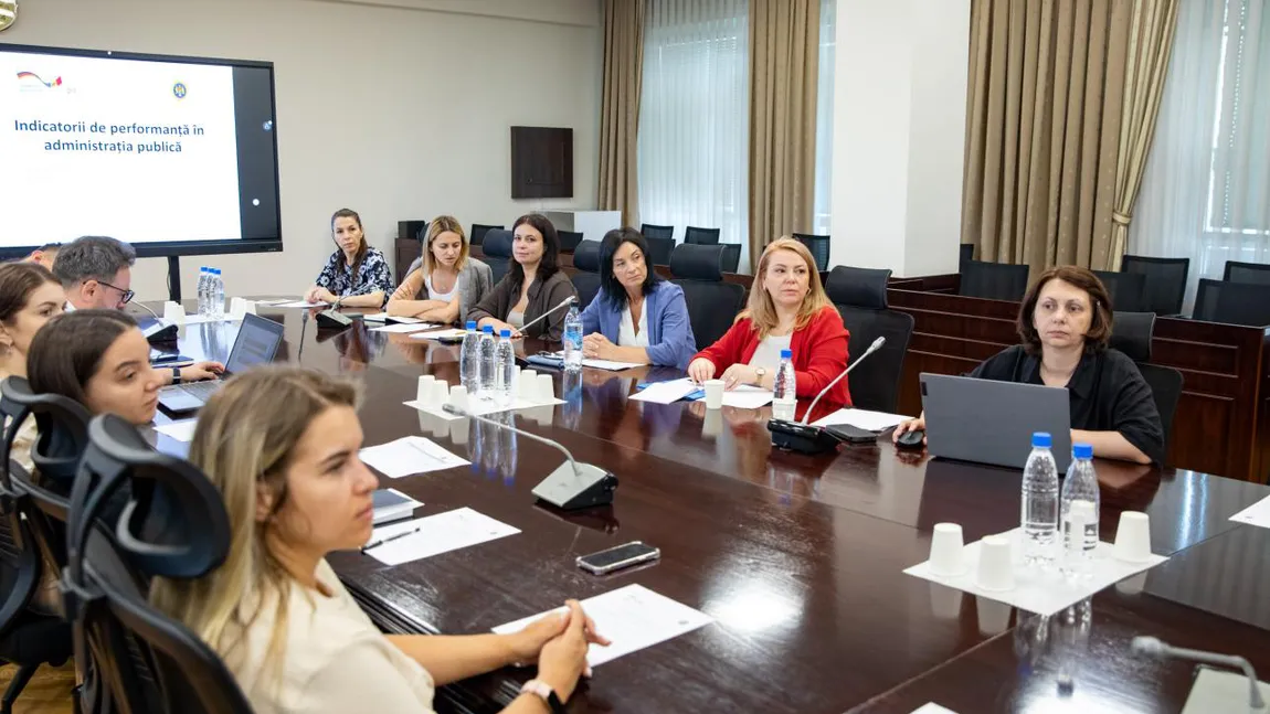 În 2026, funcţionarii publici cu salarii de până la 6.300 de lei vor primi plăţi compensatorii