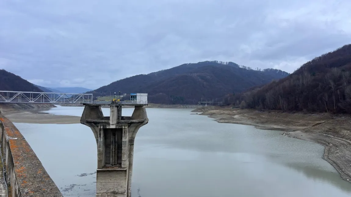 Criza de apă din Prahova continuă. ”Apele Române” avertizează că există riscul ca problemele să persiste în următoarele șase luni!