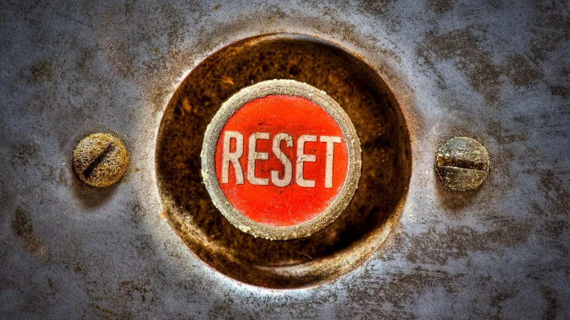 RESTART pentru 4 zodii! Saturn a ieșit din retrograd, se preadau ultimele lecții karmice! 