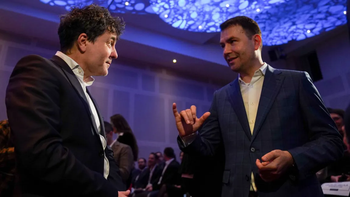 Doi judecători CCR şi un fost memebru CSM îl pun la punct pe Nicuşor Dan: 