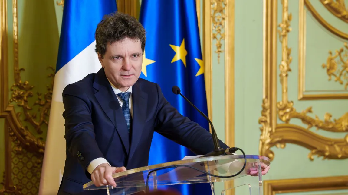 Ciprian Ciucu a dat nas în nas cu moștenirea lăsată de Nicușor Dan. Dezvoltatorii imobiliari cer despăgubiri de milioane de euro Primăriei Capitalei după suspendarea autorizațiilor. Pe unde mai scoate cămașa actualul primar