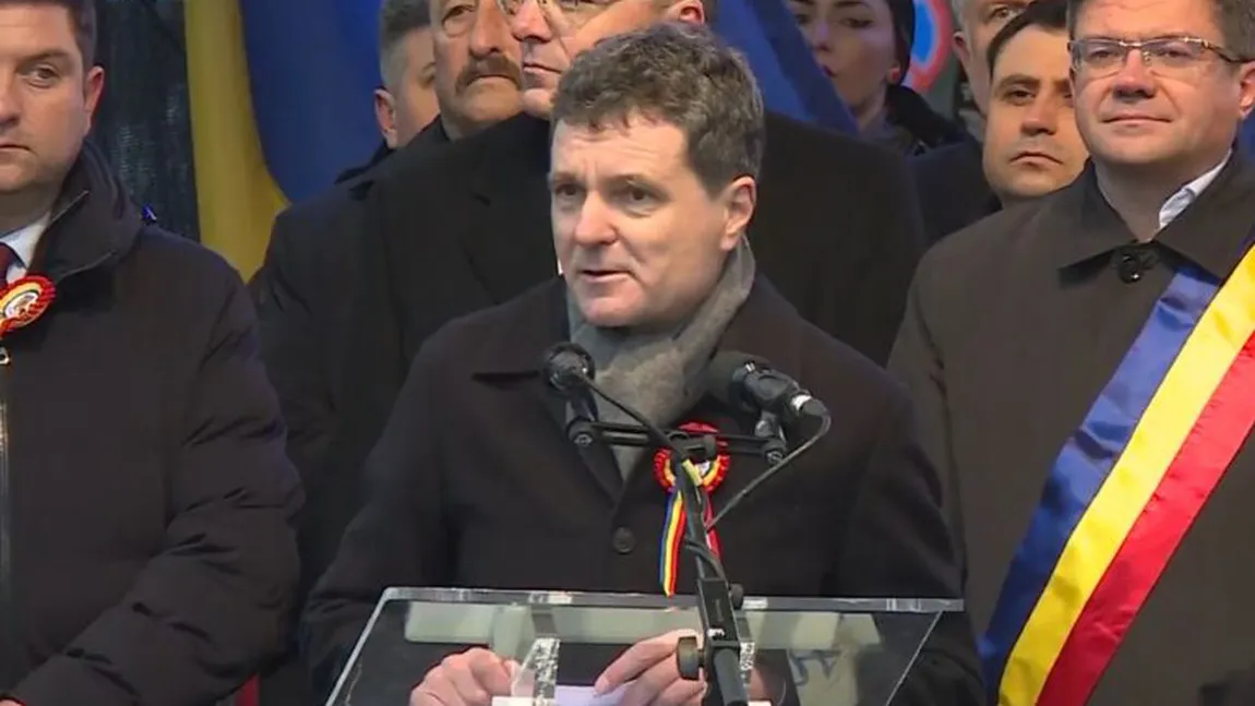 Jandarmii au aplicat amenzi de peste 7.000 de euro persoanelor care l-au huiduit pe Nicuşor Dan de Ziua Unirii Principatelor