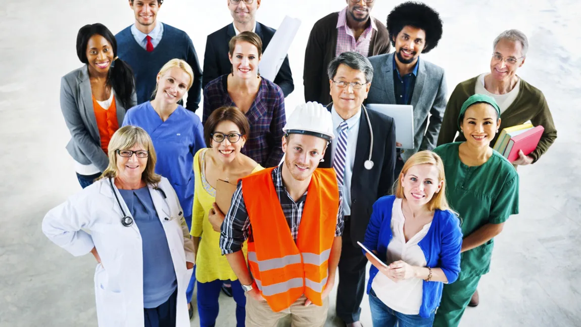 Top 5 al țărilor cu cele mai atractive salarii pentru românii care vor să plece din țară în 2026