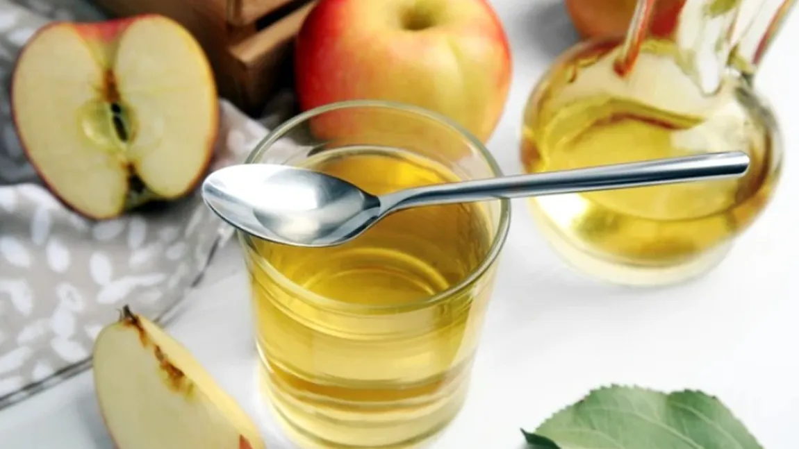 Adevărul despre oțetul de mere, băutura miraculoasă care te slăbește: 