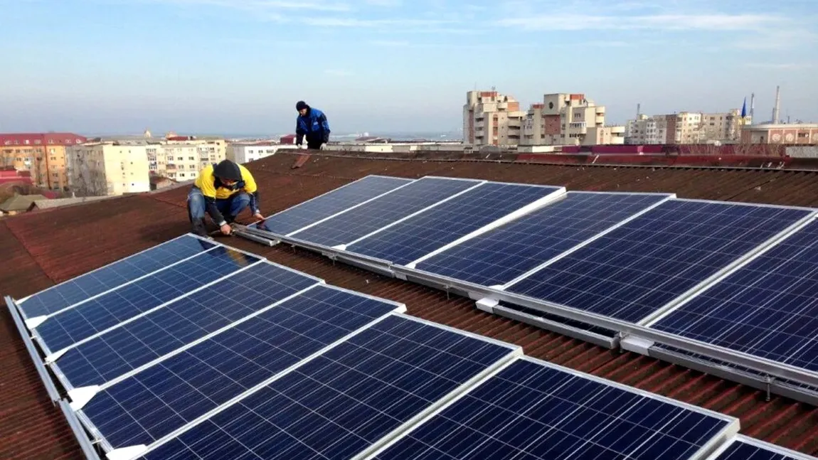 Legea prosumatorilor din România se schimbă! Oamenii vor plăti dezechilibrele din rețea