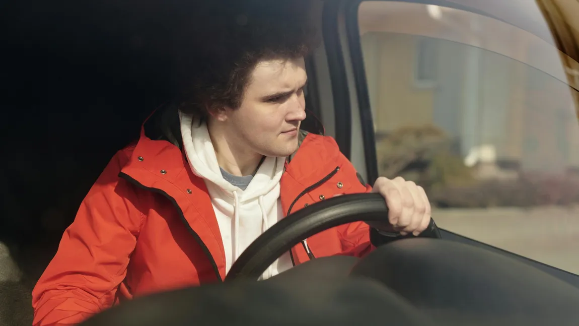 Șoferi, vi se pregătește ceva! Permisul categoria B va da dreptul de a conduce și alte tipuri de vehicule!