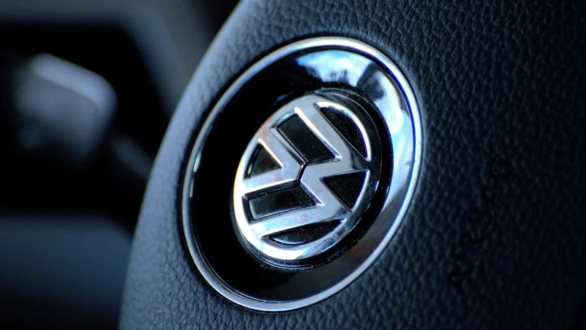 Zeci de mii de concedieri la grupul Volkswagen. Se urmărește tăierea a 1 miliard de euro din cheltuielile cu salariile și producția