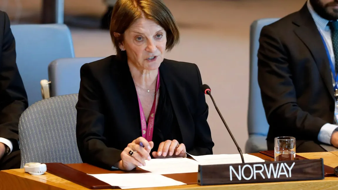 Şi-a dat demisia după ce s-a aflat de moştenirea misterioasă de 10 milioane de dolari