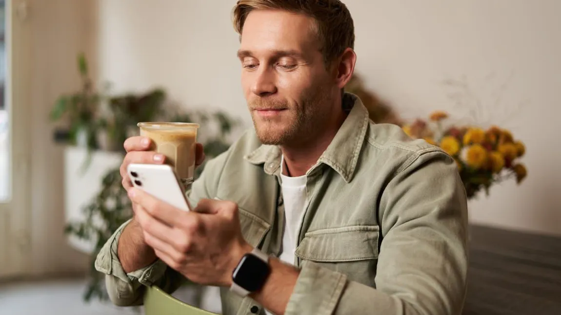 Regele de anul trecut la jumătate de preţ? De ce acum este cel mai bun moment să cumperi un smartphone de top