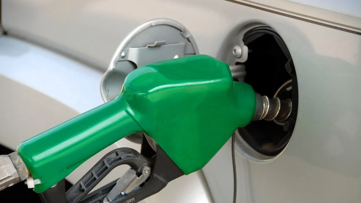 Un cunoscut lanț de benzinării anunță reduceri la carburanți în weekend