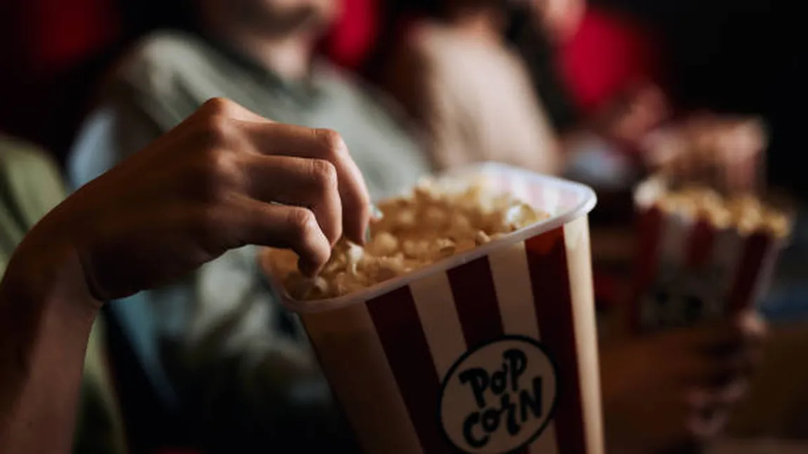 Cât a ajuns să coste o ieșire la film, în 2026. Prețurile biletelor diferă în București și celelalte orașe din țară