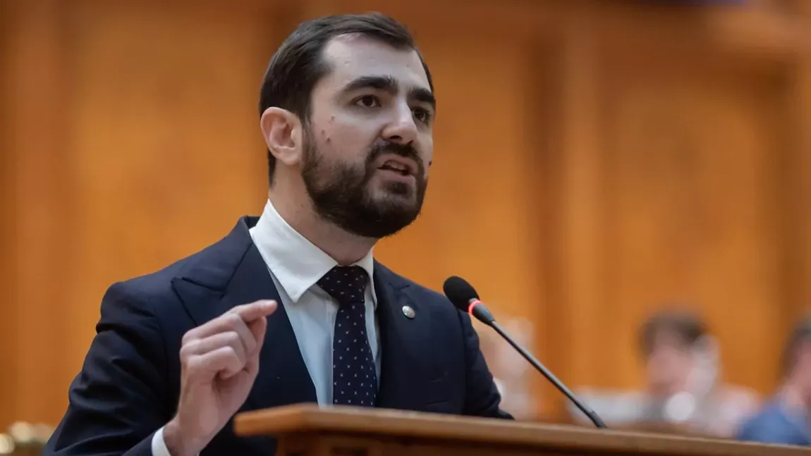 USR și PSD, alianță surprinzătoare: Claudiu Năsui îl susține pe Alexandru Robogete în scandalul monopolului CNAS pe asigurări de sănătate